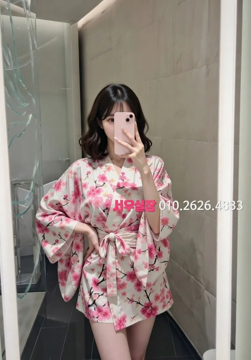 강릉 미러룸 프리미엄 라인업 34번 프로필